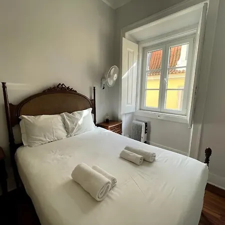 Room 2 Marechal 2-Barrio Alto/ Santa Catarina Lägenhet